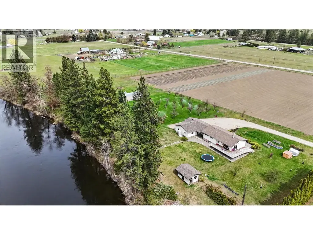 3845 Carson Road, Grand Forks